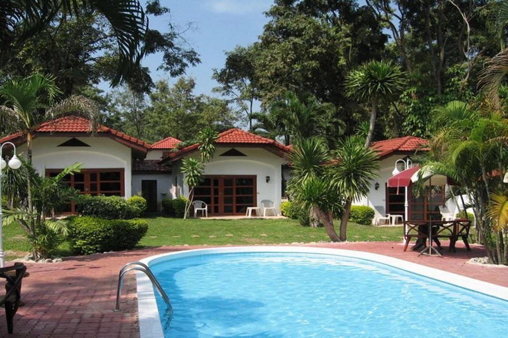 Eco Valley Lodge Pakchong Exterior photo